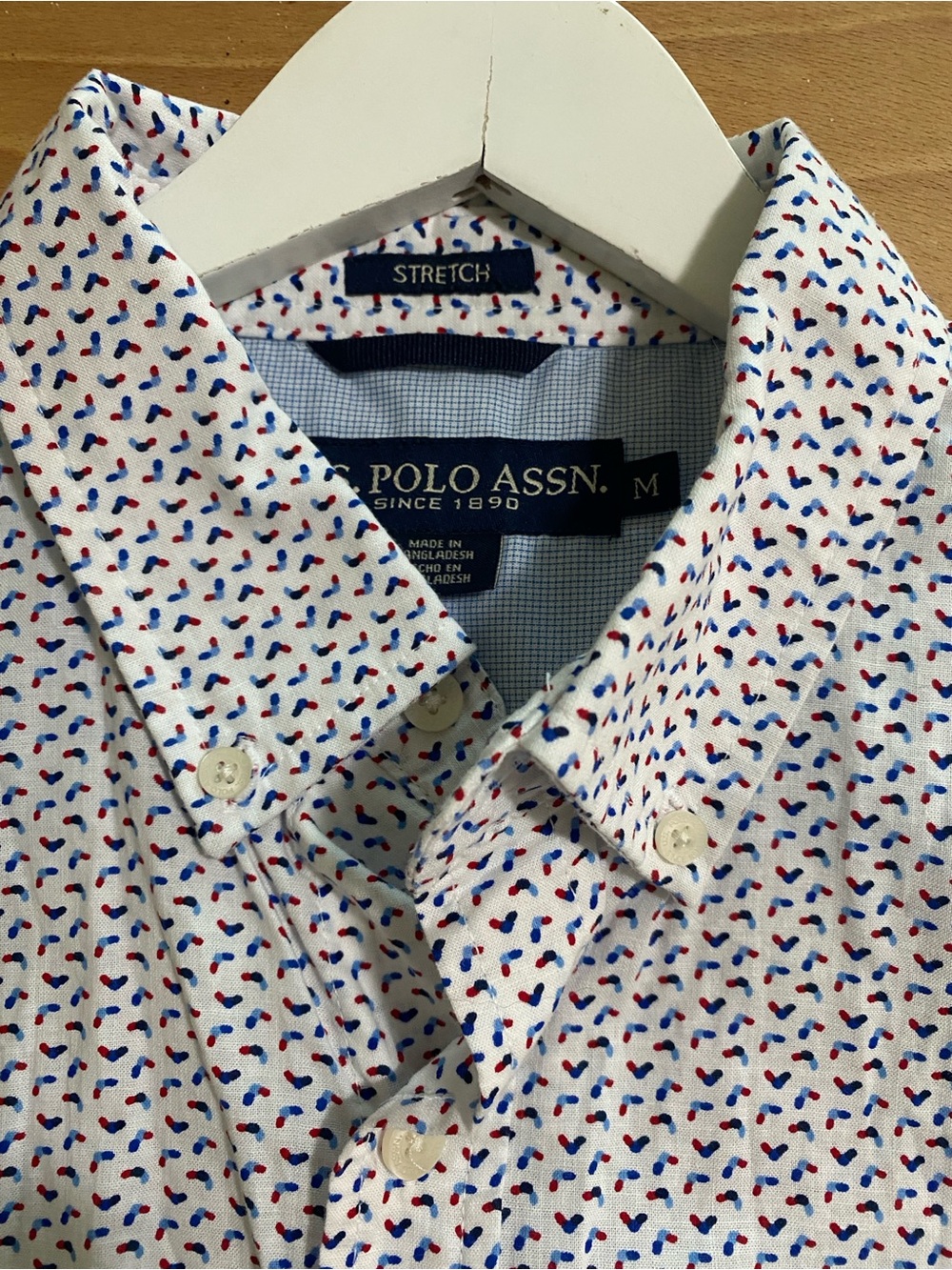 U.S. Polo Assn. White Button-Down Shirt with Red & Blue Chevron stretch Print